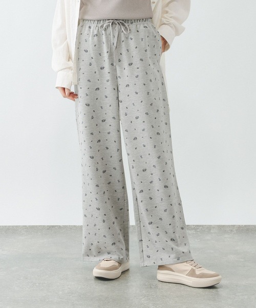 GLOBAL WORK(グローバルワーク)の「総柄スウェットパンツ/659140(スウェットパンツ・レディース・グレー/オフホワイト・MEDIUM/LARGE)」の9枚目の写真