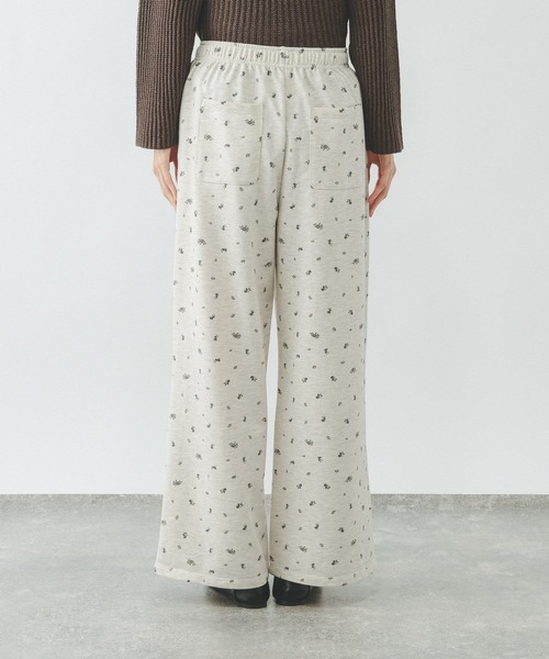 GLOBAL WORK(グローバルワーク)の「総柄スウェットパンツ/659140(スウェットパンツ・レディース・グレー/オフホワイト・MEDIUM/LARGE)」の13枚目の写真