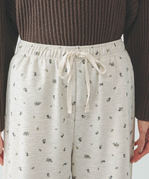 GLOBAL WORK(グローバルワーク)の「総柄スウェットパンツ/659140(スウェットパンツ・レディース・グレー/オフホワイト・MEDIUM/LARGE)」の14枚目の写真