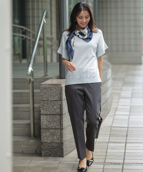 ANY SIS(エニィスィス)の「エアリーストレッチ テーパードパンツ(その他パンツ・レディース・グレー系/ネイビー系/ホワイト系/ブラック系9/ベージュ系/ライトイエロー系/ダルブルー系/ブラック系6/ダークブラウン系・SMALL/MEDIUM/LARGE)」の11枚目の写真