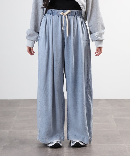hunch（ハンチ）の「hunch ４．５オンス　テンセルデニムワイドパンツ（デニムパンツ・レディース・ブルー/ホワイト系その他/ライトインディゴブルー・FREE）」の13枚目の写真