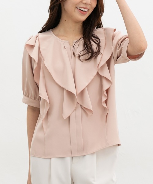 Honeys(ハニーズ)の「ラッフルフリルブラウス(シャツ/ブラウス・レディース・グレイッシュブルー/アイボリー/スモークピンク・L/LL/M/S)」の12枚目の写真