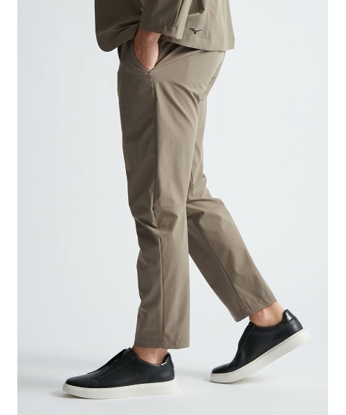 MIZUNO(ミズノ )の「【Mizuno | AOURE】DYNAMOTION FIT SETUP PANTS(スラックス・メンズ・ブラック/グレイッシュベージュ・SMALL/MEDIUM/LARGE/X-LARGE)」の3枚目の写真