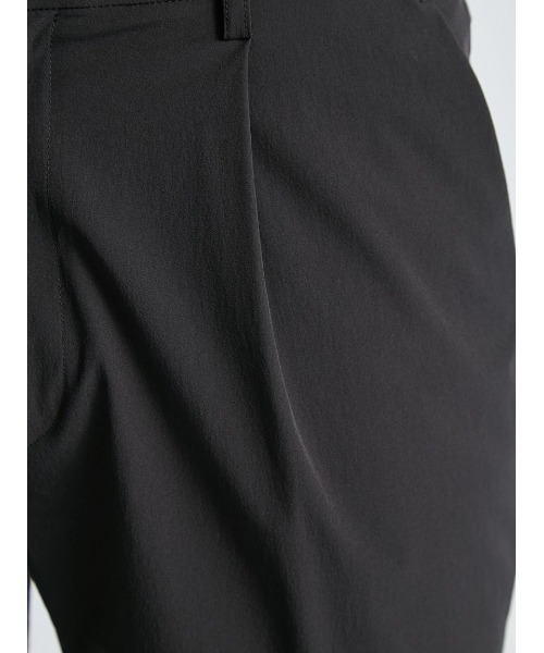 MIZUNO(ミズノ )の「【Mizuno | AOURE】DYNAMOTION FIT SETUP PANTS(スラックス・メンズ・ブラック/グレイッシュベージュ・SMALL/MEDIUM/LARGE/X-LARGE)」の11枚目の写真