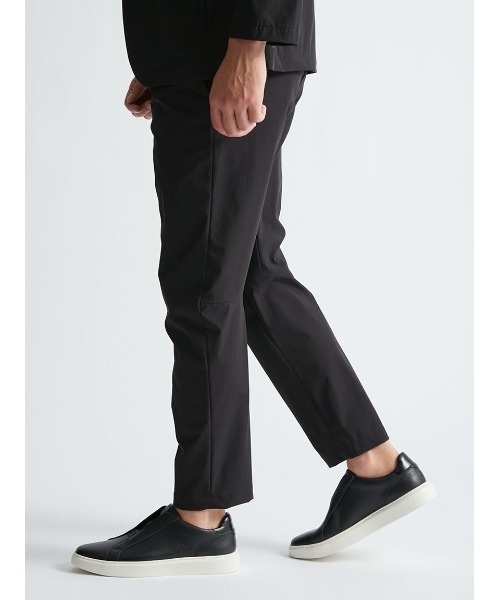 MIZUNO(ミズノ )の「【Mizuno | AOURE】DYNAMOTION FIT SETUP PANTS(スラックス・メンズ・ブラック/グレイッシュベージュ・SMALL/MEDIUM/LARGE/X-LARGE)」の22枚目の写真