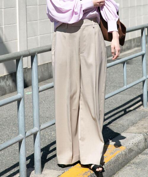 ITEMS URBANRESEARCH(アイテムズ アーバンリサーチ)の「ワンタックワイドパンツ(その他パンツ・レディース・ベージュ/グレー/ブラック・FREE)」の11枚目の写真