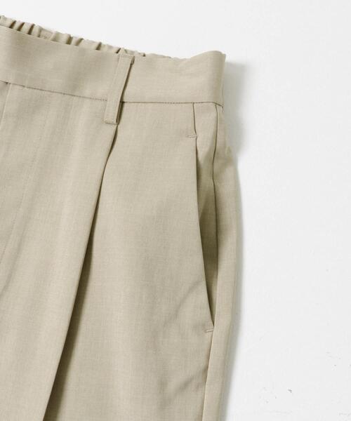 ITEMS URBANRESEARCH（アイテムズ アーバンリサーチ）の「ワンタックワイドパンツ（その他パンツ・レディース・ベージュ/グレー/ブラック・FREE）」の10枚目の写真