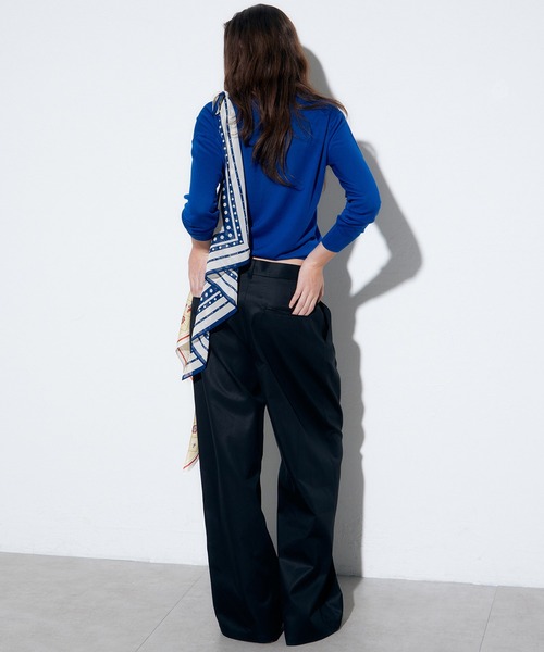 LE CIEL BLEU(ルシェルブルー)の「クロスフィニッシュチノス / Gloss-Finish Chinos(チノパンツ・レディース・ベージュ/ブラック・36/34/38)」の3枚目の写真