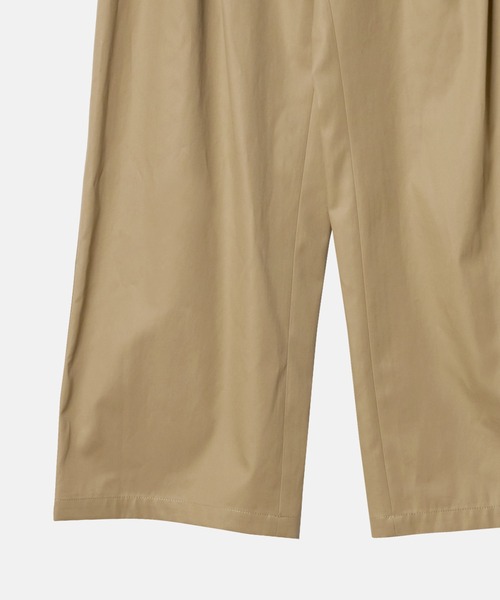 LE CIEL BLEU(ルシェルブルー)の「クロスフィニッシュチノス / Gloss-Finish Chinos(チノパンツ・レディース・ベージュ/ブラック・36/34/38)」の22枚目の写真