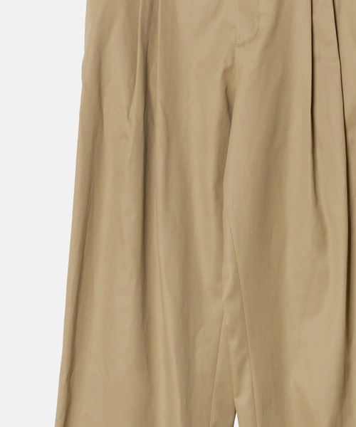 LE CIEL BLEU(ルシェルブルー)の「クロスフィニッシュチノス / Gloss-Finish Chinos(チノパンツ・レディース・ベージュ/ブラック・36/34/38)」の21枚目の写真