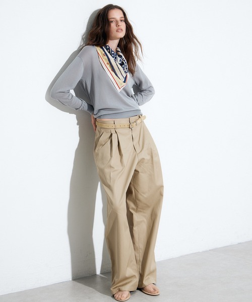 LE CIEL BLEU(ルシェルブルー)の「クロスフィニッシュチノス / Gloss-Finish Chinos(チノパンツ・レディース・ベージュ/ブラック・36/34/38)」の14枚目の写真