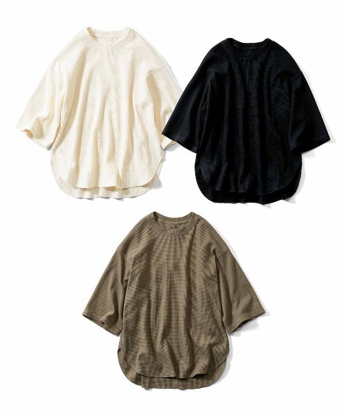 IEDIT（イディット）の「ＩＥＤＩＴ　バックデザインがアクセント　ワッフル素材とこなれシルエットで活躍するユースフルトップス（Tシャツ/カットソー・レディース・アイボリー/ブラック/カーキオリーブ・3L/LL/L/M/S）」の6枚目の写真