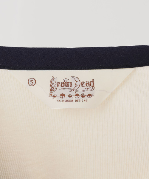 BRAIN DEAD(ブレインデット)の「【BRAIN DEAD/ブレインデッド】RIBBED HENLEY(Tシャツ/カットソー・レディース・アイボリー・MEDIUM/SMALL)」の4枚目の写真