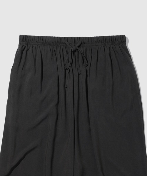NAVY(ネイビー)の「【SARARI /サラリ】接触冷感 レーヨン バルーン リラックス パンツ(その他パンツ・メンズ・ベージュ/チャコールグレー/ネイビー/ブラック・L/M/XL)」の6枚目の写真