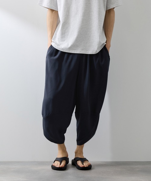 NAVY(ネイビー)の「【SARARI /サラリ】接触冷感 レーヨン バルーン リラックス パンツ(その他パンツ・メンズ・ベージュ/チャコールグレー/ネイビー/ブラック・L/M/XL)」の15枚目の写真