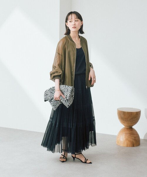 RIVE DROITE(リヴドロワ)の「予約【ほどよい抜け感】グロッシーシアーブルゾン(ブルゾン・レディース・カーキ/ブラウン/ライトベージュ・FREE)」の19枚目の写真