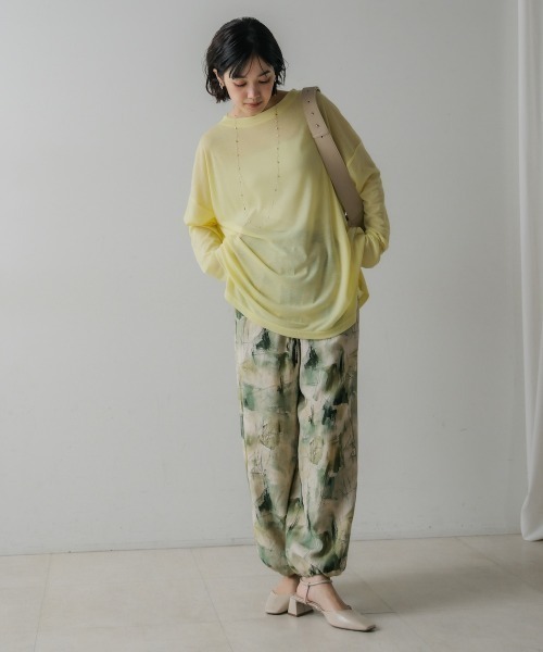 Bou Jeloud(ブージュルード)の「オーバーサイズシアーカットトップス(Tシャツ/カットソー・レディース・イエロー/アイボリー・FREE)」の5枚目の写真