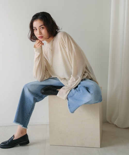 Bou Jeloud(ブージュルード)の「オーバーサイズシアーカットトップス(Tシャツ/カットソー・レディース・イエロー/アイボリー・FREE)」の15枚目の写真