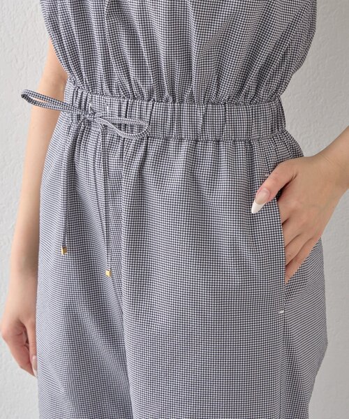 La boutique BonBon(ラブティックボンボン)の「【接触冷感】ドライサッカーオールインワン(つなぎ/オールインワン・レディース・ネイビー/ブラック・38/36)」の18枚目の写真