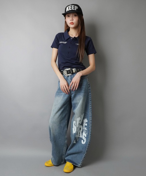 SPINNS（スピンズ）の「シンプルなのに映える。刺繍ロゴバディガールポロトップス（ポロシャツ・レディース・オフホワイト/ネイビー/グレー/ピンク・ONESIZE）」の9枚目の写真