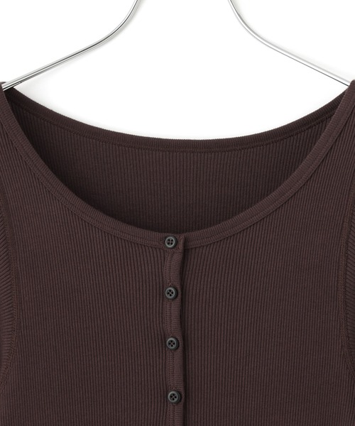 ADAM ET ROPE'(アダムエロペ)の「ハーフスリーブリブTシャツ(Tシャツ/カットソー・レディース・ブラック/ダークブラウン/ベージュ・FREE)」の12枚目の写真