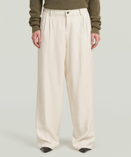 G-STAR(ジースター)の「Pleated Chino Relaxed/リラックスシルエットプリーツチノ/L30(スラックス・レディース・オフホワイト・24inch)」の1枚目の写真
