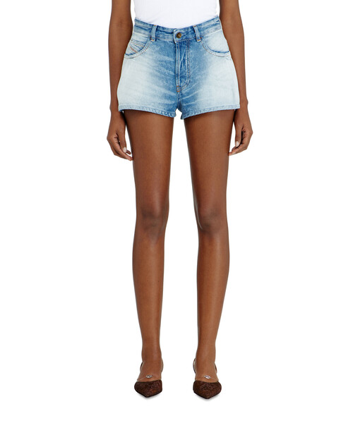 DIESEL(ディーゼル)の「ウィメンズ デニムショートパンツ DE-KHELZ-B-SHORT-S(デニムパンツ・レディース・インディゴブルー・26inch/24inch/28inch)」の5枚目の写真