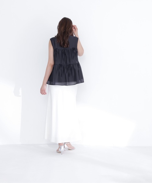 NATURAL BEAUTY BASIC(ナチュラルビューティーベーシック)の「リボンティアードチュニック(シャツ/ブラウス・レディース・ブラック/ブルー/バーガンディー・フリ-)」の10枚目の写真