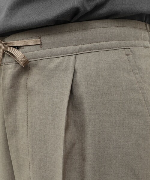 NOLLEY’S(ノーリーズ)の「《セットアップ対応》Reflax ワンタックイージーパンツ 軽量速乾 26SS(その他パンツ・メンズ・ブラック/オリーブ/アイボリー・XL/L/M/S)」の5枚目の写真