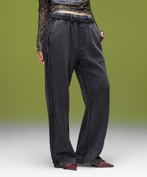 X-girl（エックスガール）の「FADED CUT OUT SWEATPANTS（スウェットパンツ・レディース・ブラック/ピンク/ブラウン・M/S）」の2枚目の写真
