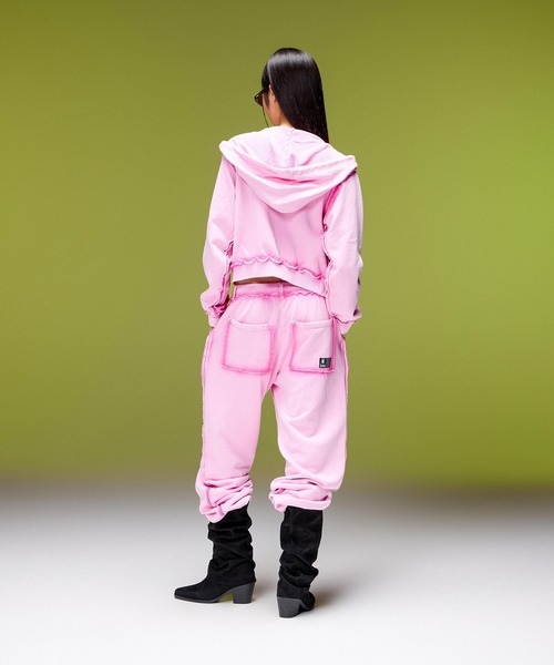 X-girl（エックスガール）の「FADED CUT OUT SWEATPANTS（スウェットパンツ・レディース・ブラック/ピンク/ブラウン・M/S）」の6枚目の写真