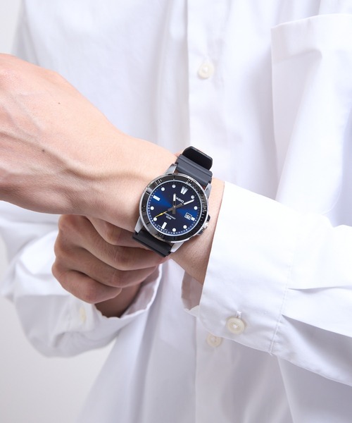 CASIO(カシオ)の「CASIO カシオ 海外モデル MTP-VD01 スポーティーデザイン 5気圧防水 デイデイト(アナログ腕時計・メンズ・ブラック/ブラック系その他/ブラック×カーキ・FREE)」の20枚目の写真