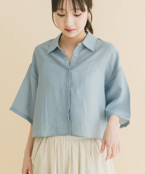 ITEMS URBANRESEARCH（アイテムズ アーバンリサーチ）の「ドットボタンハンソデシアーシャツ（シャツ/ブラウス・レディース・ブラック/ブラウン/ブルー/オフホワイト・FREE）」の4枚目の写真