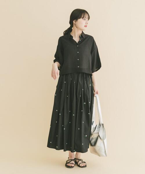 ITEMS URBANRESEARCH（アイテムズ アーバンリサーチ）の「ドットボタンハンソデシアーシャツ（シャツ/ブラウス・レディース・ブラック/ブラウン/ブルー/オフホワイト・FREE）」の15枚目の写真