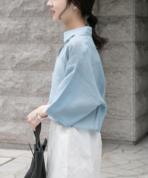ITEMS URBANRESEARCH(アイテムズ アーバンリサーチ)の「ドットボタンハンソデシアーシャツ(シャツ/ブラウス・レディース・ブラック/ブラウン/ブルー/オフホワイト・FREE)」の16枚目の写真