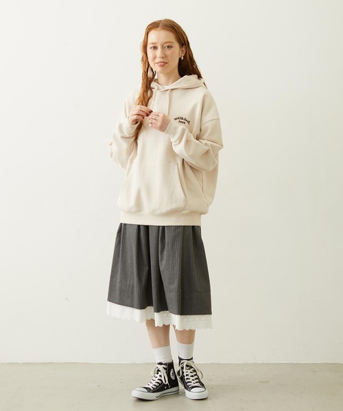 MILKFED.(ミルクフェド)の「LACE HEM STRIPED SKIRT(スカート・レディース・ベージュ/ブラック/グレー・ONE SIZE)」の14枚目の写真