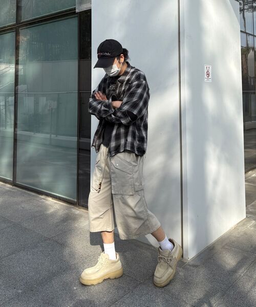 FLAVORISM(フレーバリズム)の「VTG Washed Bermuda Pants (TP0072-1)(その他パンツ・メンズ・ライトベージュ・1/2)」の4枚目の写真