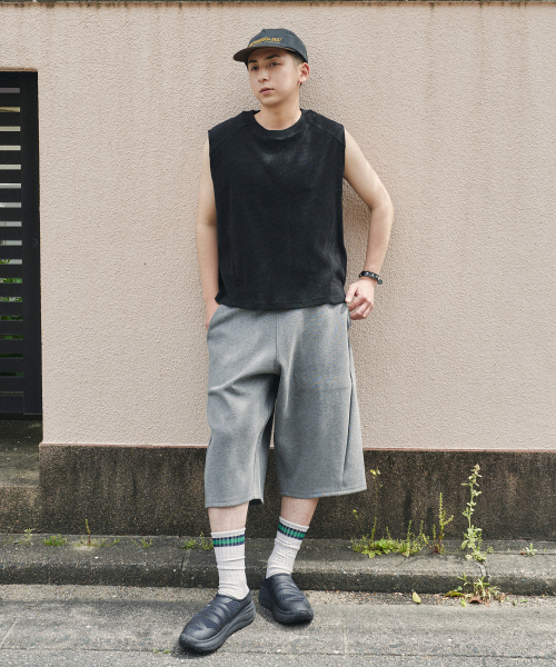 XERO（ゼロ）の「カーブラインオーバースウェットショーツ[メランジチャコール]（その他パンツ・レディース・その他・MEDIUM/LARGE）」の2枚目の写真