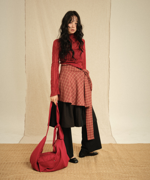 RECULER(ルキュレ)の「Tweed cloth cross bag Red(メッセンジャーバッグ・レディース・その他・FREE)」の3枚目の写真