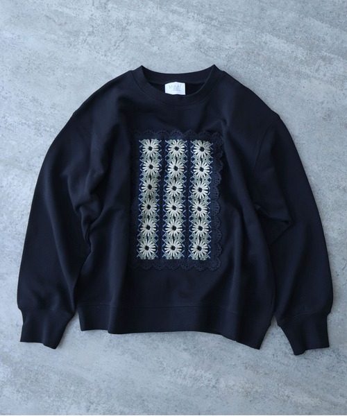 yuni（ユニ　）の「Cotton裏毛 color lace pullover（スウェット・レディース・ブラック/ホワイト/グレー/サックスブルー・FREE）」の3枚目の写真