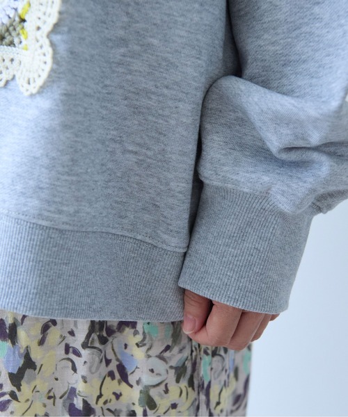 yuni（ユニ　）の「Cotton裏毛 color lace pullover（スウェット・レディース・ブラック/ホワイト/グレー/サックスブルー・FREE）」の7枚目の写真