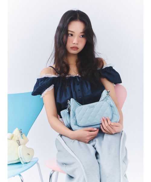 FURFUR(ファーファー)の「2SET撥水ナイロンキルティングムーンバッグ(ショルダーバッグ・レディース・ブラック/ピンク/ライトブルー/クリーム/カーキ・F)」の12枚目の写真