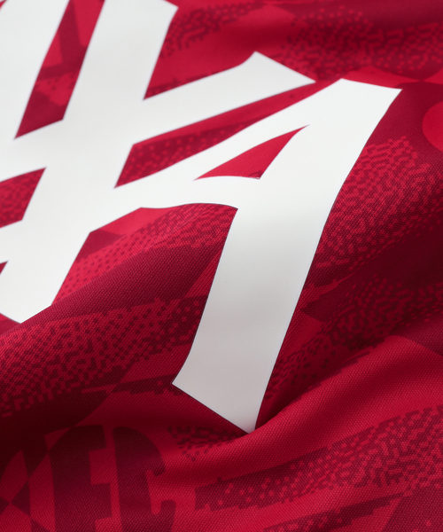417 EDIFICE(フォーワンセブンエディフィス)の「【Liverpool FC / リバプール FC】adidas FBLI リバプールFC プレマッチジャージー(Tシャツ/カットソー・メンズ・レッド・XXX-LARGE/XX-LARGE/X-LARGE/LARGE/MEDIUM)」の3枚目の写真