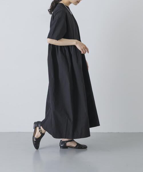 かぐれ(カグレ)の「『2サイズ展開』コットンシルクサイドギャザーワンピース(ワンピース・レディース・ブラック/ロイヤルブルー/ブラック系その他・0/1)」の5枚目の写真