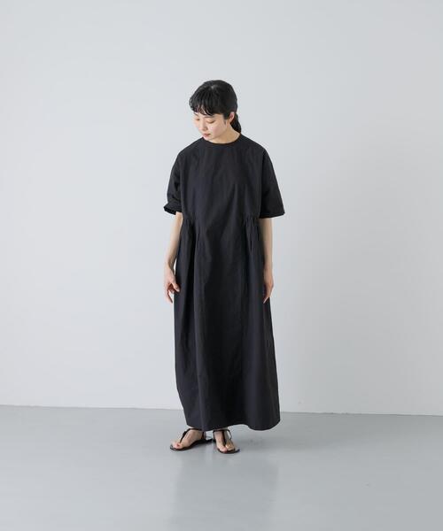 かぐれ(カグレ)の「『2サイズ展開』コットンシルクサイドギャザーワンピース(ワンピース・レディース・ブラック/ロイヤルブルー/ブラック系その他・0/1)」の19枚目の写真
