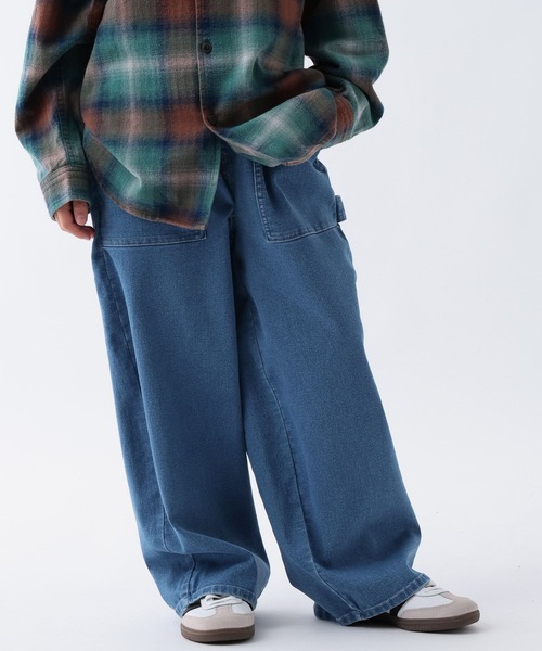 BAYFLOW（ベイフロー）の「[毎日はきたい♪]ストレッチペインターパンツ[120~160cm](KIDS)（その他パンツ・キッズ・ブラック/キャメル/ブルー系その他/アイボリー・120cm/160cm/150cm/140cm/130cm）」の3枚目の写真