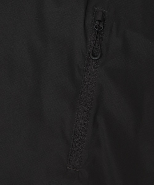 NEW BALANCE（ニューバランス）の「NEW BALANCE W NB Grey LIGHT WEIGHT JACKET WJ61946C（ブルゾン・メンズ・チャコールグレー/ベージュ・S）」の10枚目の写真