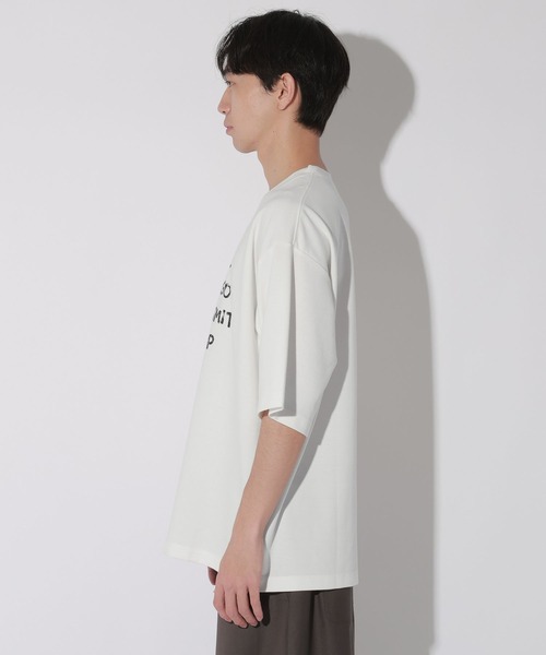LAKOLE(ラコレ)の「ドローイングメッセージT / 672890(Tシャツ/カットソー・メンズ・ホワイト/チャコール・MEDIUM/LARGE)」の9枚目の写真
