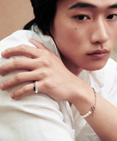 NUMBERING(ナンバリング)の「#8523 - Ring(リング・レディース・シルバー/ゴールド・5号/3号/7号)」の4枚目の写真