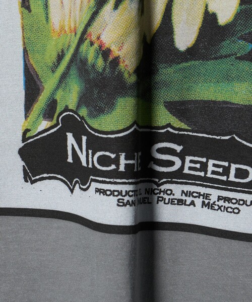 niche.(ニッチ)の「【別注】<Niche.>SHASTA DAISY FLOWER Tシャツ(Tシャツ/カットソー・メンズ・ライトグレー・M/L)」の8枚目の写真